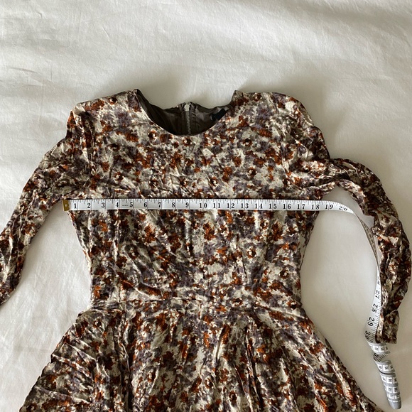 H&M Abstract Patterned Dress - Picture 3 of 9